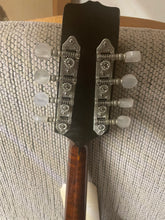 2001 Flatiron A Performer Mandolin (Made by Gibson)