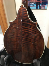 New Randy Wood Deluxe 2-Point Mandolin